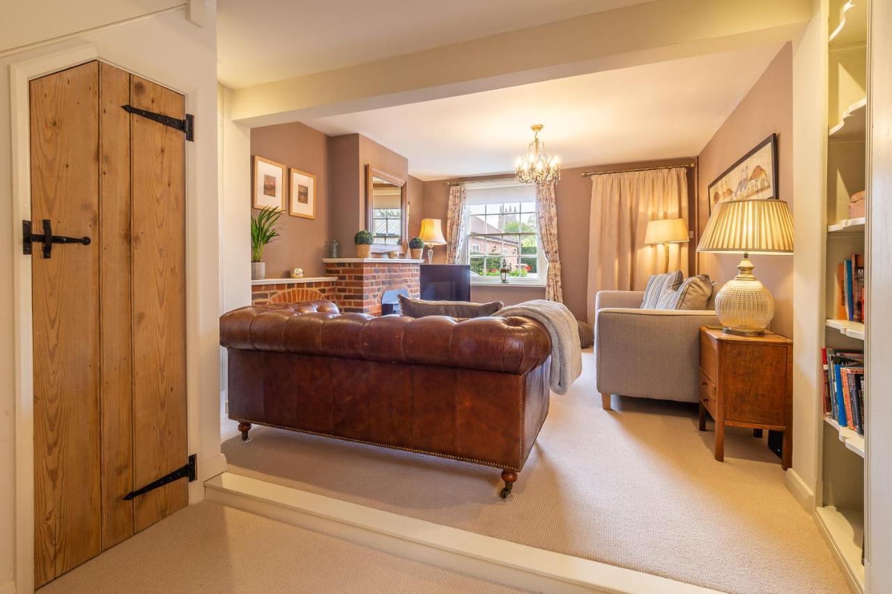 Immaculate Luxury Retreat In Pretty Village With Great Pubs - Box Valley Cottage Stoke-by-Nayland Exterior foto